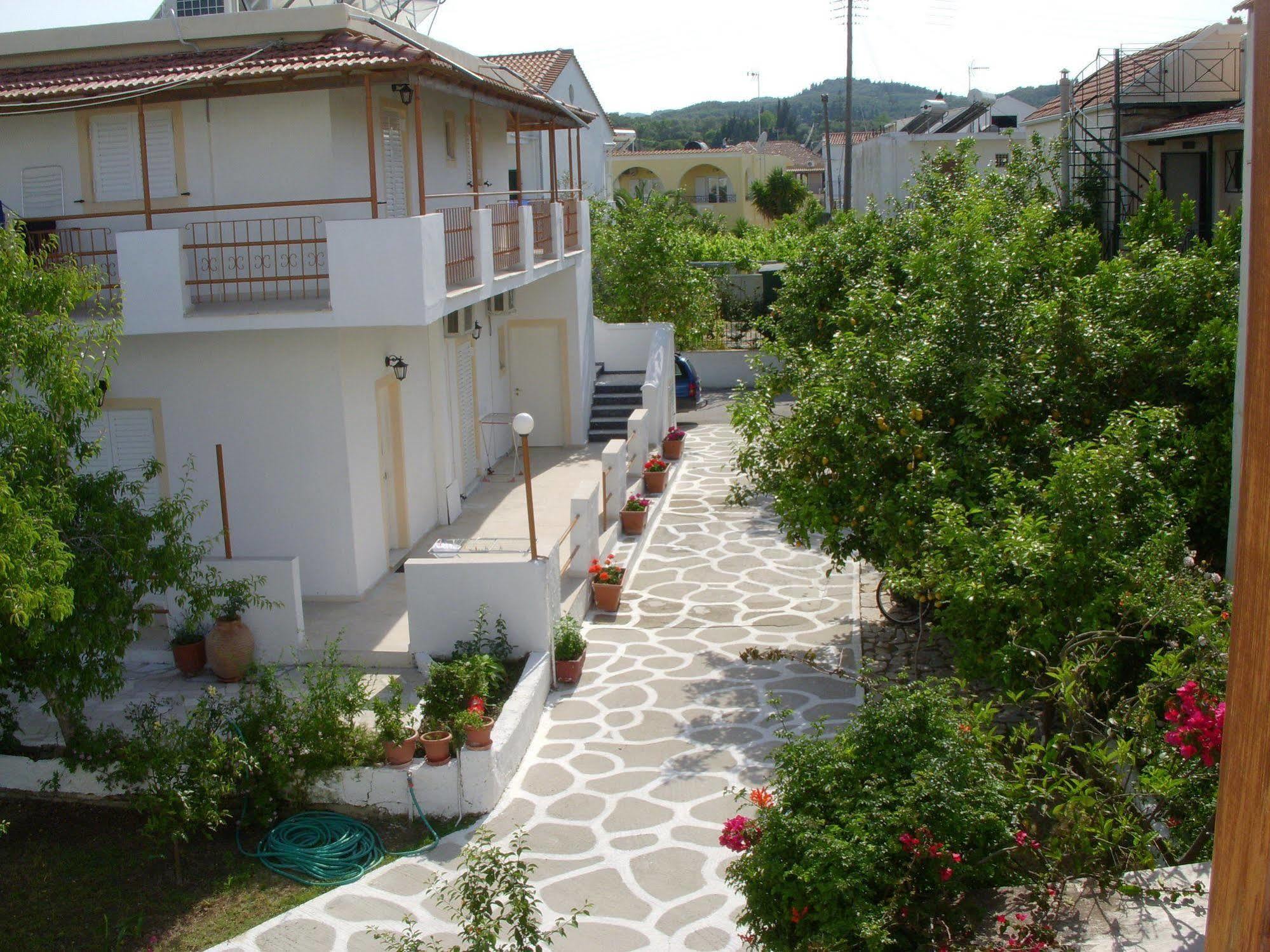Likourgos Beach Kávos Dış mekan fotoğraf